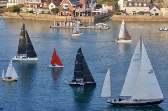 14 April 2021 - 18-30-31
Wednesday evening racing is back under way. This race took place in the river giving us onlookers this wonderful sight at the start.
----------------
RDYC Wednesday evening racing